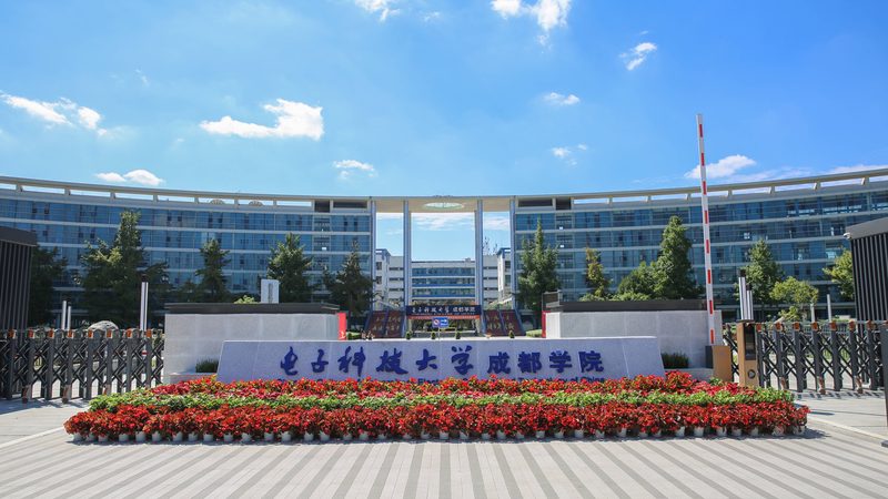 PCB打样费用按面积计算？揭秘打样费用的构成与影响因素