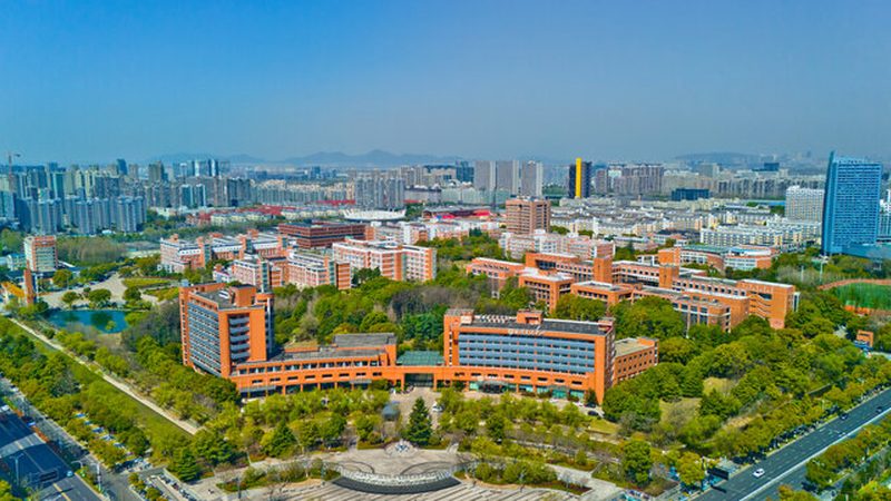 精密SMT钢网开口：揭秘其重要性及选型要点
